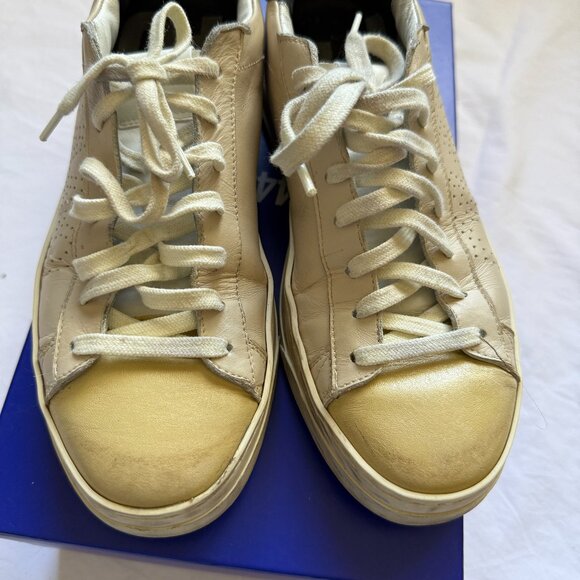 P448 Jack sneaker, size 38, cream, distressed leather w/ blue green trim on heel - Picture 1 of 6